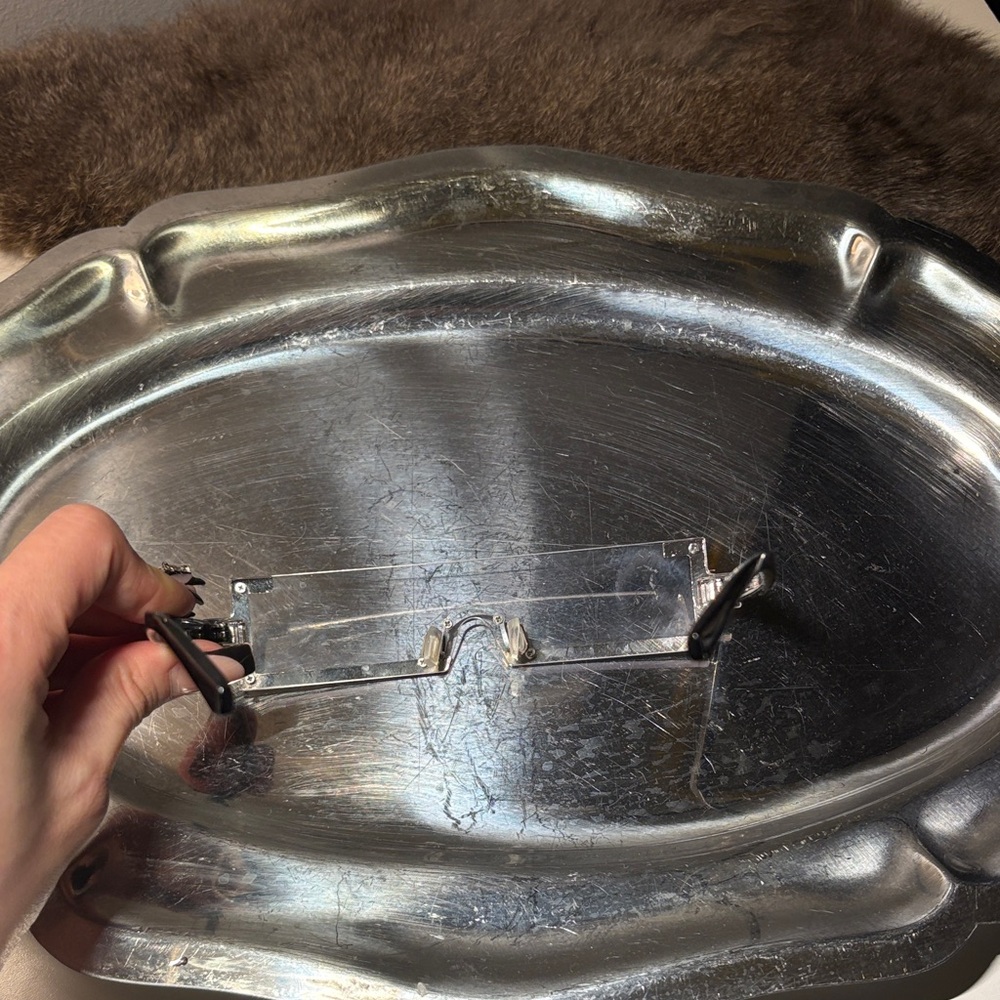 Rectangular Silver Sunglasses - Picture 5 of 6